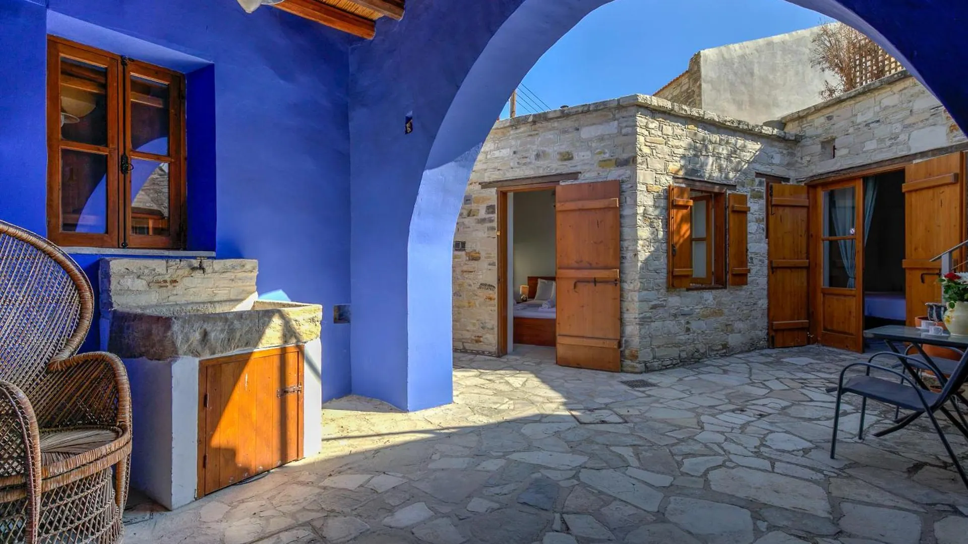 Blue Oak House Hotel Larnaca 0*, Kato Drys Cyprus