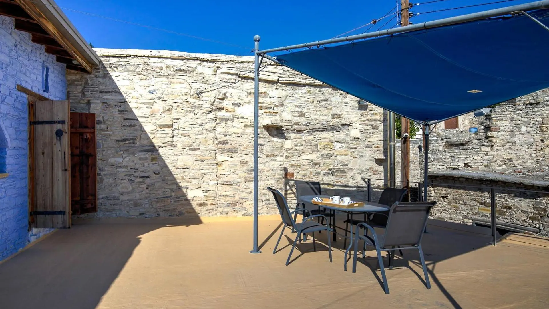 Blue Oak House Hotel Larnaca Kato Drys